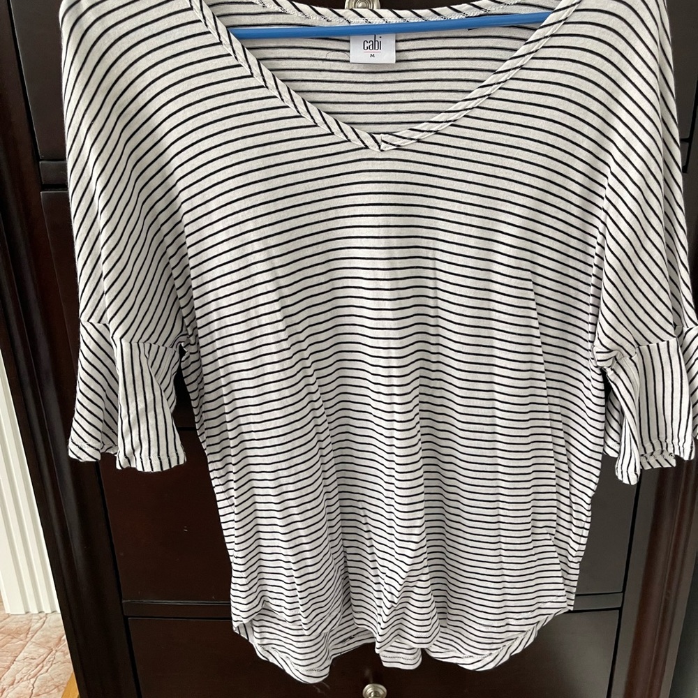 CAbi top, Medium, white/dark (almost black) stripe top